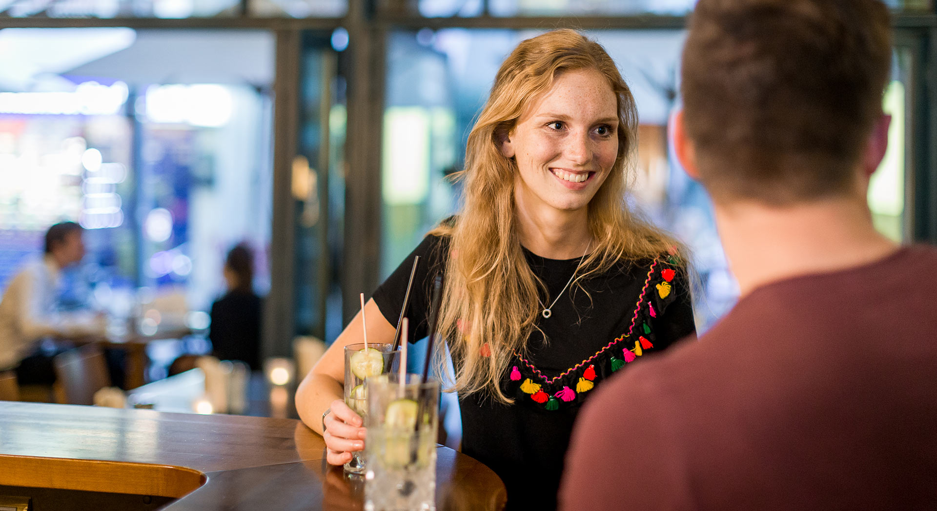 Große Gin-Auswahl in der Bar des Funkhauses